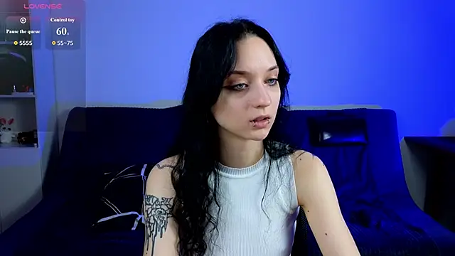 LuxuryLoverss online show from 05.14.26