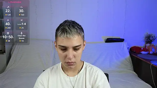 LuxuryLoverss online show from 07.17.26