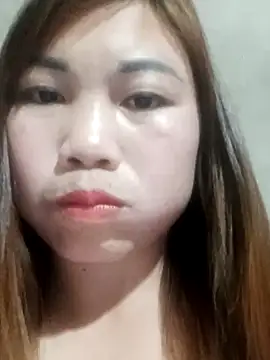 Snapshot of Lin-miuu chatting on 02.22.26 Lin-miuu online show from 02.22.26