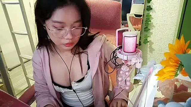 DanicaDreamX online show from 02.23.26