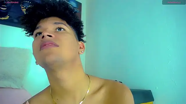 Snapshot of Sebastian_-D chatting on 03.27.26 Sebastian -D online show from 03.27.26