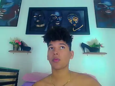 Snapshot of Sebastian_-D chatting on 04.10.26 Sebastian -D online show from 04.10.26