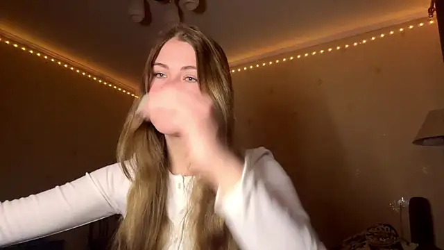 Amy Maev online show from 03.12.26