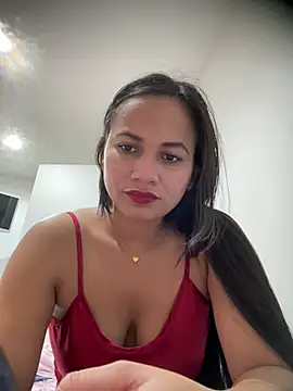 QUEEN ONLY12 online show from 02.25.26