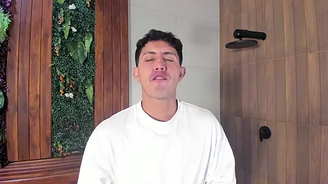 kamal wolff online show from 02.28.26