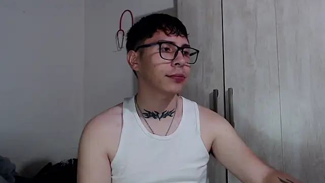 Snapshot of idddavv chatting on 02.22.26 idddavv online show from 02.22.26