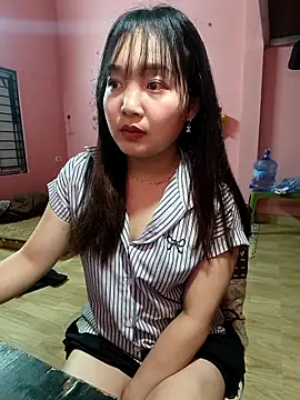 Myna5790 online show from 03.27.26