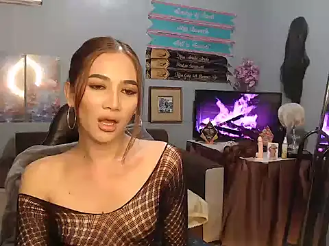 Snapshot of Demonsfuck chatting on 05.14.26 Demonsfuck online show from 05.14.26