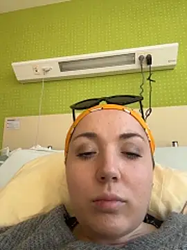 Snapshot of FreyaSlay299 chatting on 02.25.26 FreyaSlay299 online show from 02.25.26