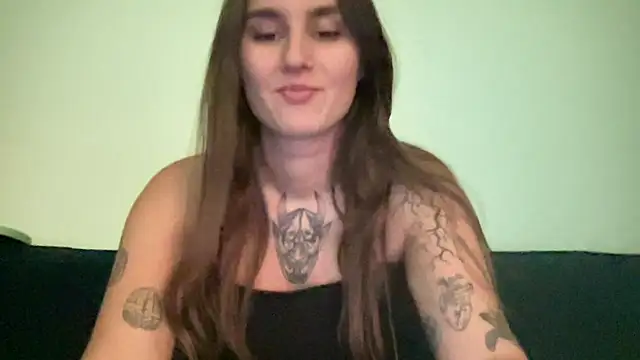 Snapshot of MilaHornyGirl chatting on 03.04.26 MilaHornyGirl online show from 03.04.26