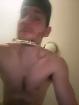 Snapshot of Aarondeweese27 chatting on 02.23.26 Aarondeweese27 online show from 02.23.26