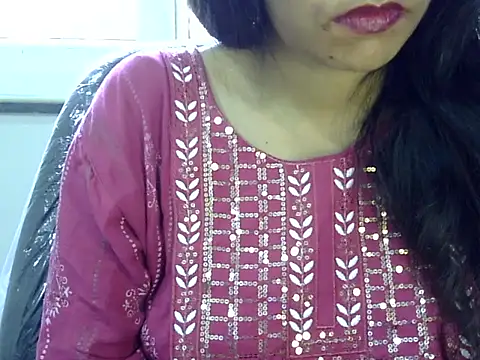 Snapshot of Neha_Sharma2 chatting on 05.06.26 Neha Sharma2 online show from 05.06.26
