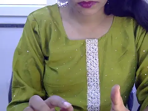 Snapshot of Neha_Sharma2 chatting on 05.28.26 Neha Sharma2 online show from 05.28.26