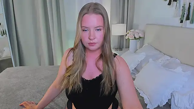 Arya Thomas online show from 04.06.26