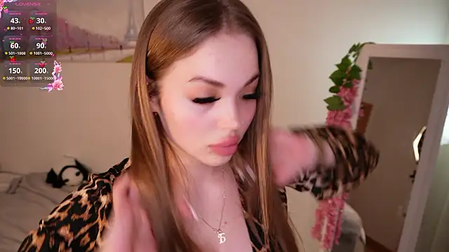 Snapshot of ScarlettEverly chatting on 02.26.26 ScarlettEverly online show from 02.26.26