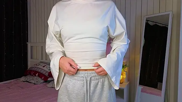 EarthaLevra online show from 04.07.26