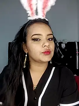 Emily Rouse23 online show from 04.06.26