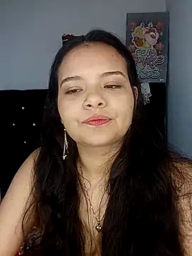 Emily Rouse23 online show from 05.06.26