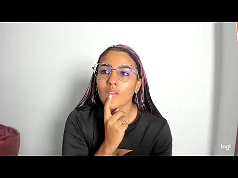 TatyGomez  online show from 03.02.26