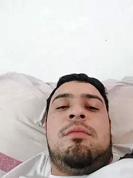 Snapshot of rodrigocol chatting on 02.23.26 rodrigocol online show from 02.23.26