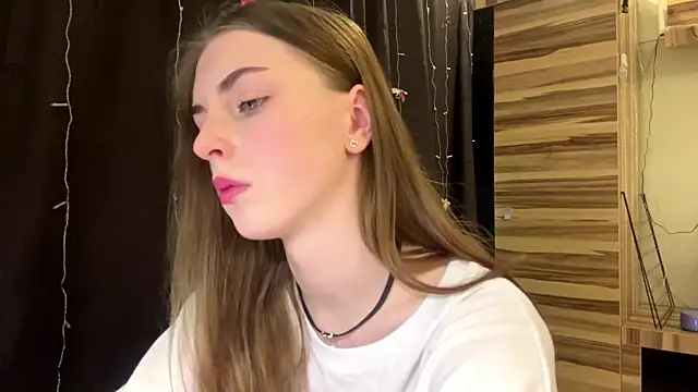 PollyDream online show from 03.02.26