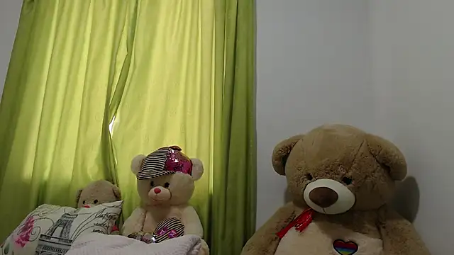 saraa ramirez online show from 04.21.26