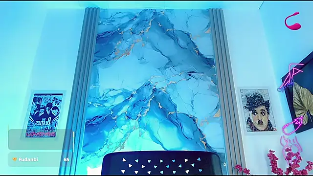 madison mujica  online show from 04.09.26