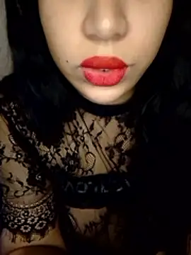 Snapshot of madleen_Mm chatting on 04.25.26 madleen Mm online show from 04.25.26