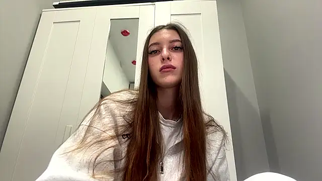 selena favn online show from 03.04.26