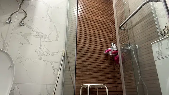 selena favn online show from 04.01.26