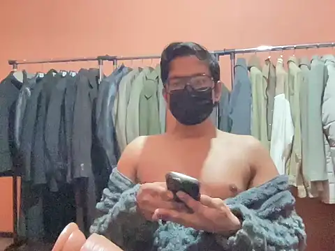 Snapshot of G00ner_top chatting on 02.23.26 G00ner top online show from 02.23.26