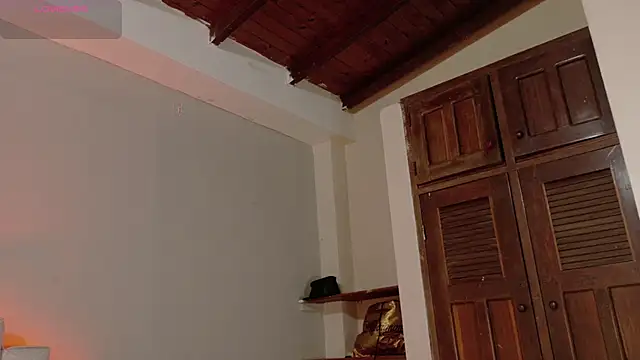 BeckaBlue online show from 04.06.26