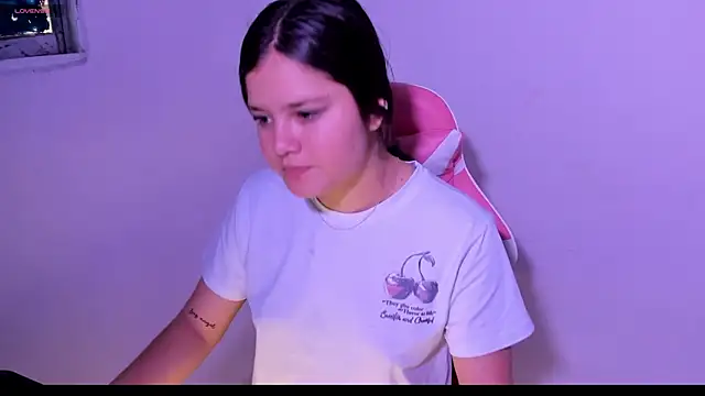 trianna sweet online show from 03.12.26