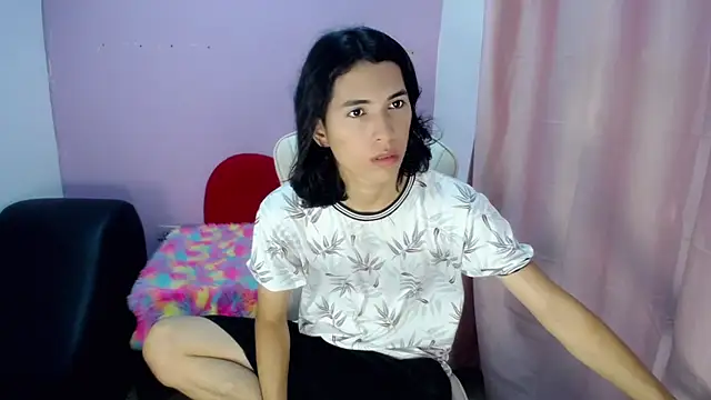 Snapshot of Larry_craft chatting on 03.05.26 Larry craft online show from 03.05.26