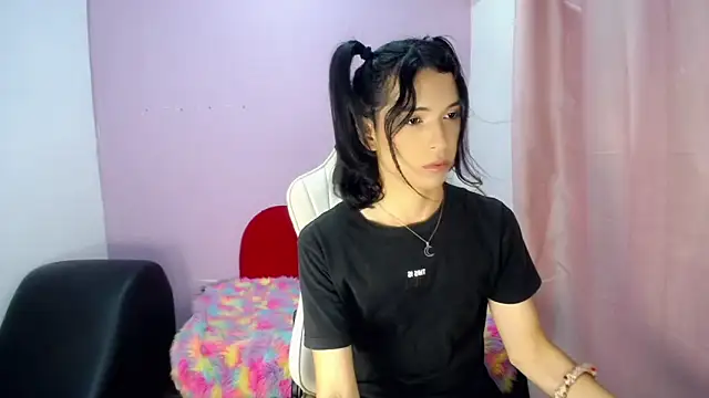 Snapshot of Larry_craft chatting on 03.11.26 Larry craft online show from 03.11.26