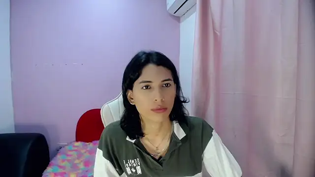 Snapshot of Larry_craft chatting on 03.19.26 Larry craft online show from 03.19.26