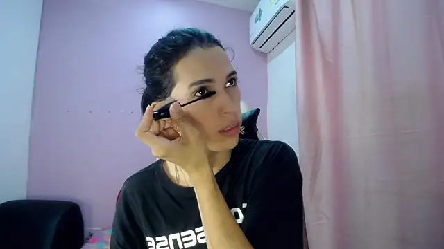 Snapshot of Larry_craft chatting on 03.31.26 Larry craft online show from 03.31.26