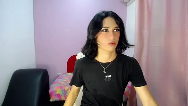 Snapshot of Larry_craft chatting on 04.01.26 Larry craft online show from 04.01.26