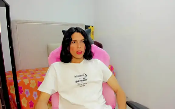 Snapshot of Larry_craft chatting on 04.04.26 Larry craft online show from 04.04.26