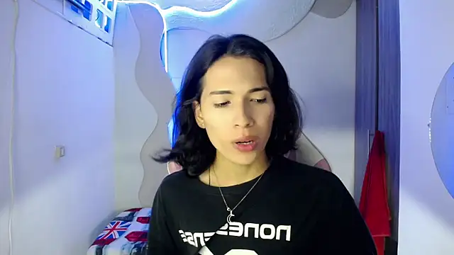 Snapshot of Larry_craft chatting on 04.14.26 Larry craft online show from 04.14.26