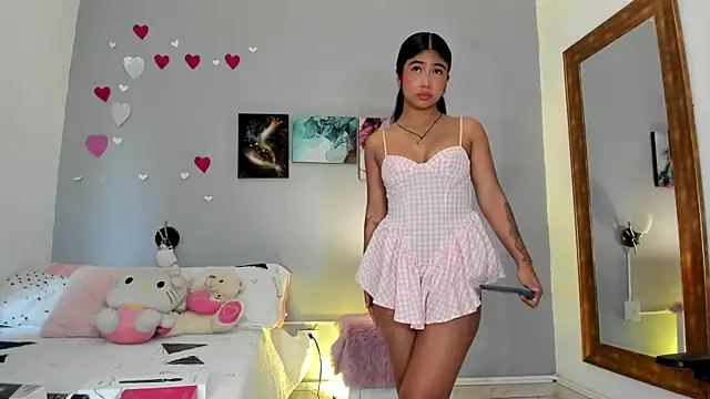 KimTaylorW online show from 03.04.26