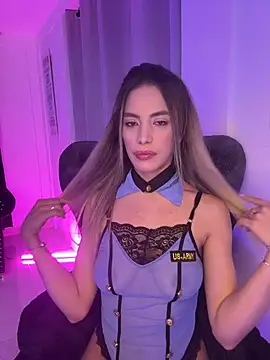 Snapshot of miley_saens chatting on 02.26.26 miley saens online show from 02.26.26