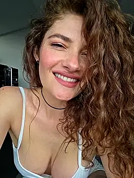 Snapshot of CelineBoyer chatting on 02.27.26 CelineBoyer online show from 02.27.26