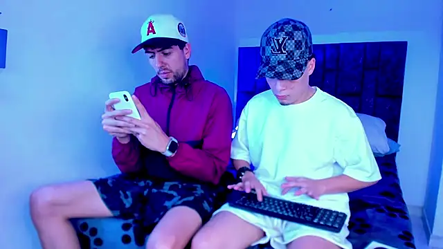 alex and christhoper online show from 03.27.26