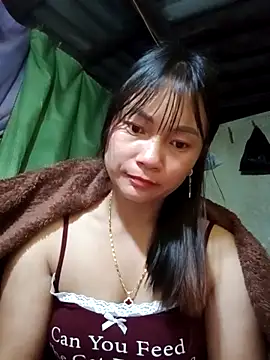 Snapshot of mami-rubi chatting on 03.18.26 mami-rubi online show from 03.18.26