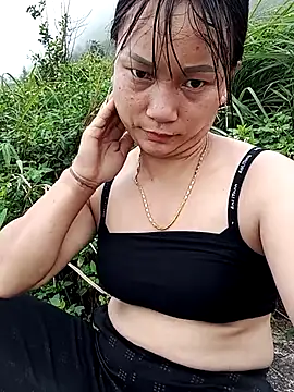 Snapshot of mami-rubi chatting on 04.05.26 mami-rubi online show from 04.05.26