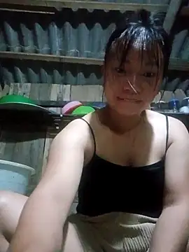 Snapshot of mami-rubi chatting on 04.15.26 mami-rubi online show from 04.15.26