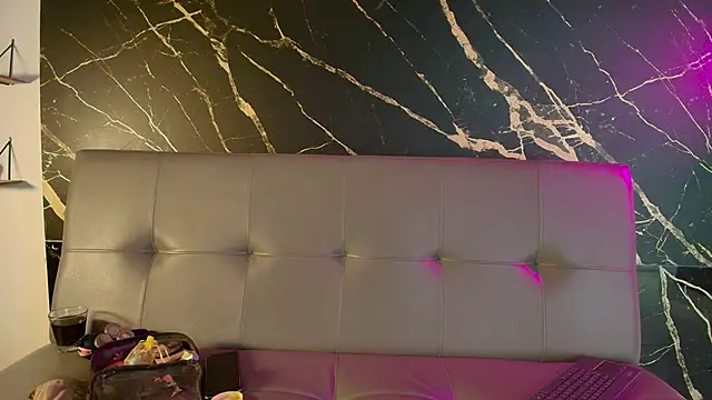 Snapshot of venus_laurent chatting on 02.26.26 venus laurent online show from 02.26.26