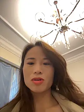 Snapshot of Mia-lp chatting on 04.06.26 Mia-lp online show from 04.06.26