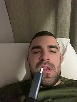 Snapshot of VANYA1997 chatting on 02.26.26 VANYA1997 online show from 02.26.26